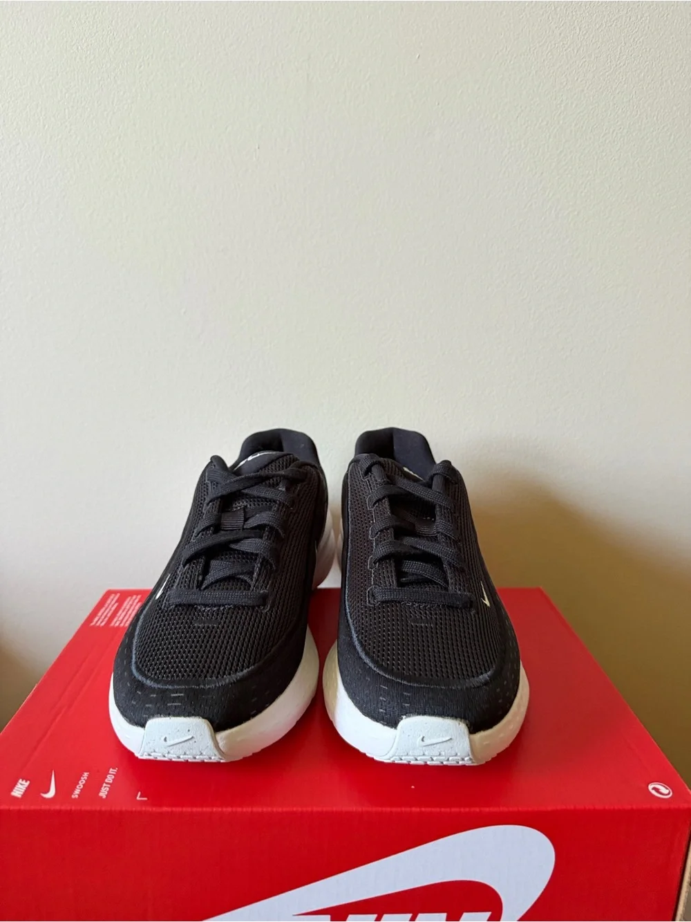 Nike Uplift SC Black White IB2766-003 Women’s Size 6